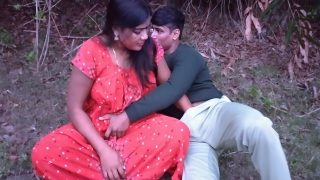 Desi Boy Fucking In Jungle With Stranger Bhabhi